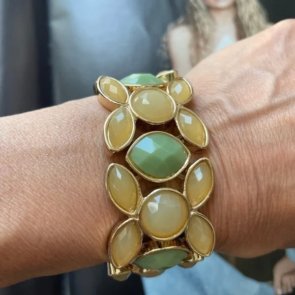Banana Republic stretchy bracelet - Picture 5 of 5